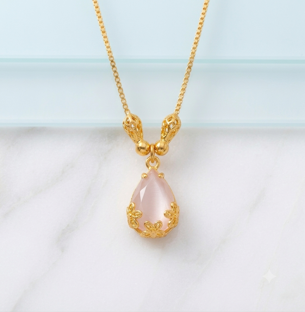 Royal Teardrop Pendant Necklace - Image 5