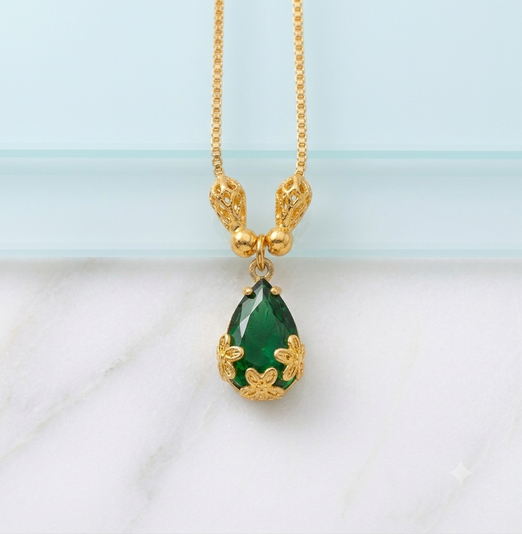 Royal Teardrop Pendant Necklace - Image 6