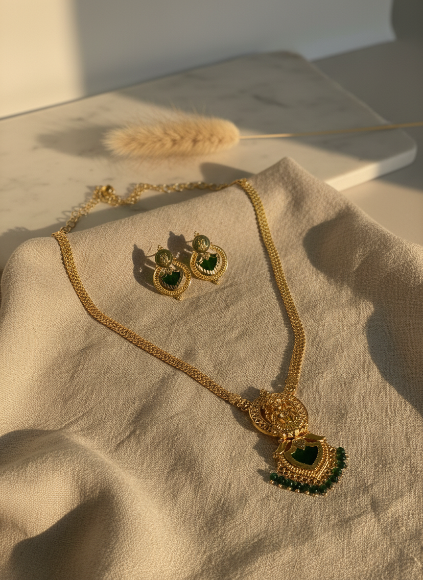 Divine Lakshmi Temple Necklace Set - Image 3