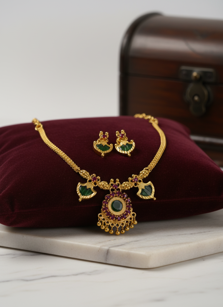 Traditional Palakka Necklace Set